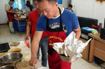 錫紙花甲米線(xiàn)培訓(xùn)制作簡(jiǎn)單