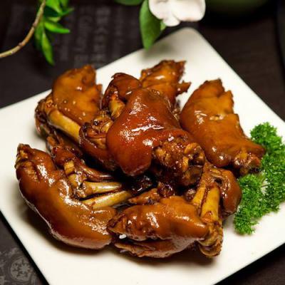 烤豬蹄訓練哪里專業(yè)?挑選豬蹄的注意事項