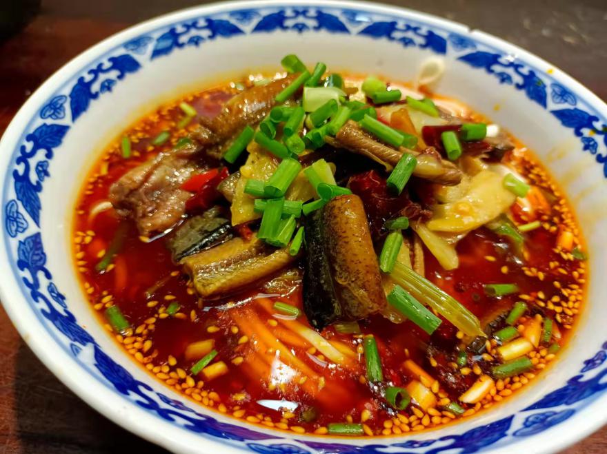 培訓美食小吃學校有哪些？成都美食小吃培訓學校班