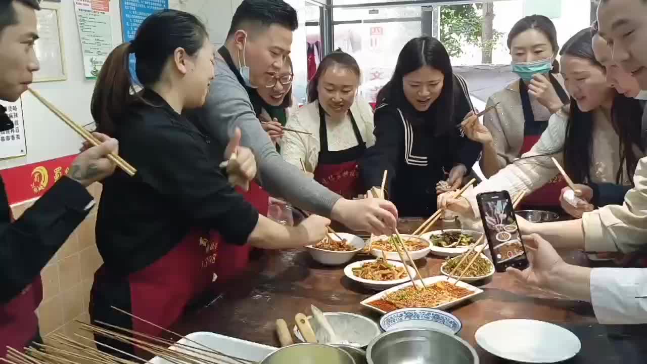 成都包子培訓學校哪家好？飄味緣早餐技術培訓