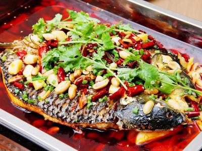 麻辣烤魚技術(shù)培訓(xùn)哪里好？飄味緣培訓(xùn)學(xué)校——匠心技藝，助您撬動(dòng)財(cái)富之門