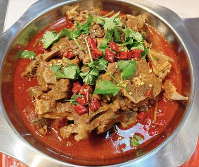 正宗羊蝎子火鍋技術(shù)培訓(xùn)哪家好？探尋飄味緣餐飲培訓(xùn)的卓越之道