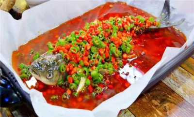 紙上烤魚技術(shù)培訓(xùn)哪家好？飄味緣餐飲培訓(xùn)學(xué)校為您揭秘成功之道！